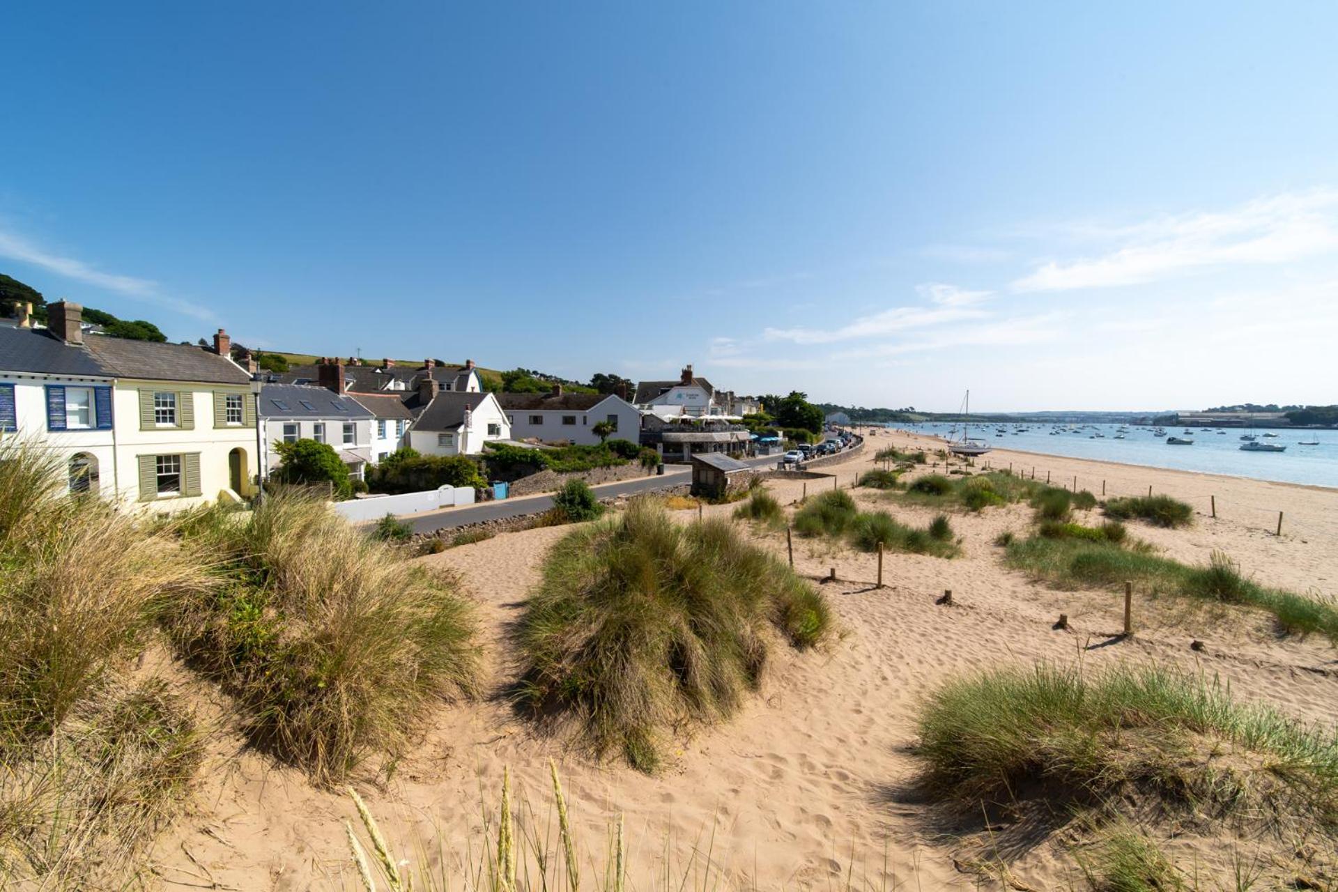 Riversmeet Beach Side Holiday Cottage Instow Exterior photo